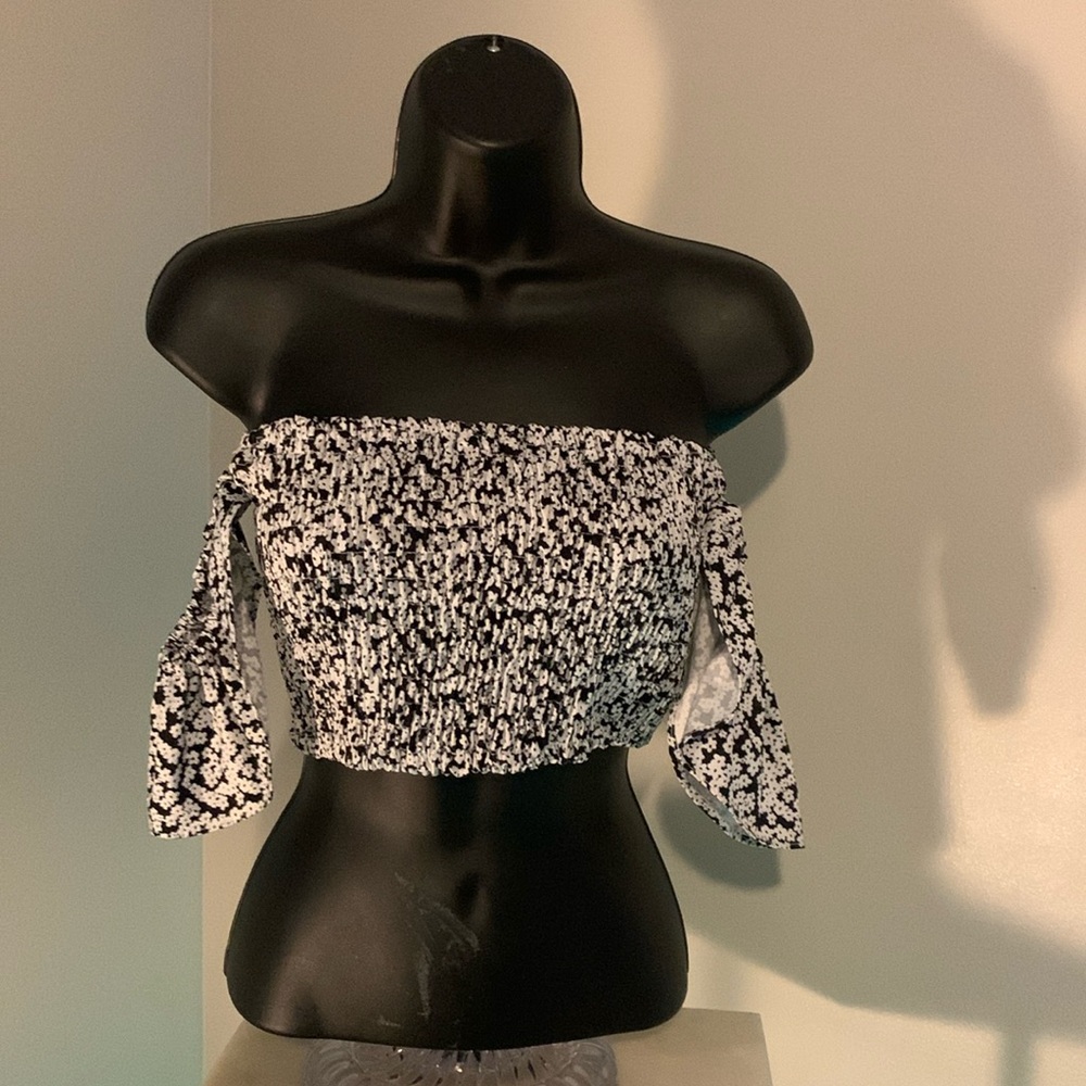 Stylish Black and White Off-Shoulder Top Romantic & Poetic